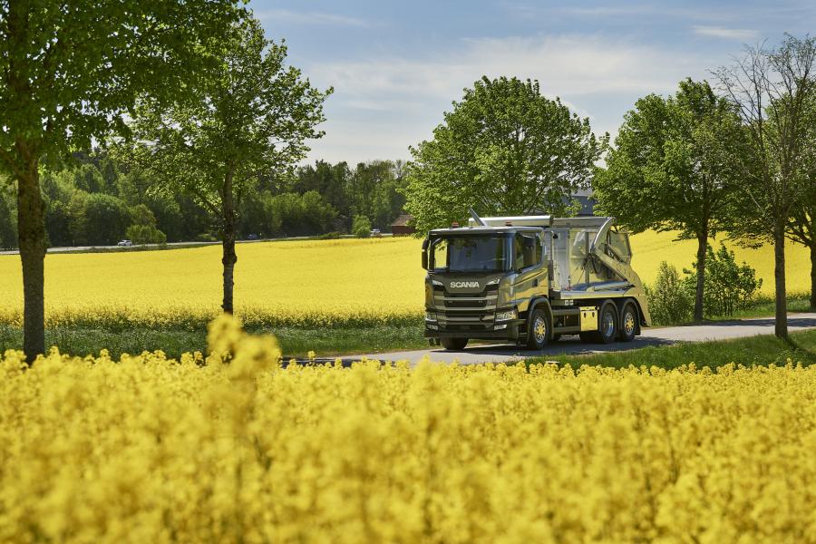  Scania G 370 6x2 Rear-Steer Skip Loader 2017 года  (фото 1 из 4)